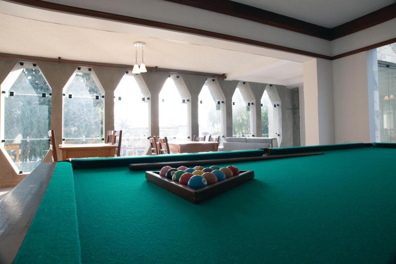 Lucape Palace Hotel بارباسينا المظهر الخارجي الصورة